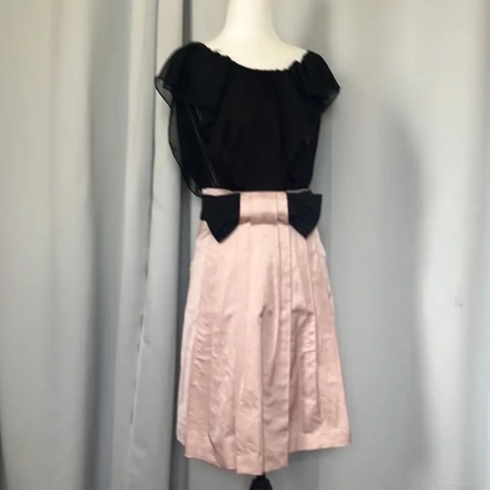 Red Valentino Pink Satin Pleated Skirt. NWT